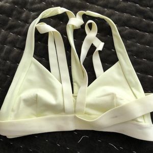 NWT 💥 ALO Yoga Nadi Bra